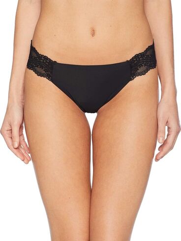 b.tempt'd بواسطة Wacoal Women's b.bare Thong Panty in Kuwait
