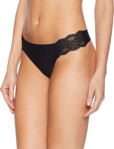 b.tempt'd بواسطة Wacoal Women's b.bare Thong Panty in Kuwait