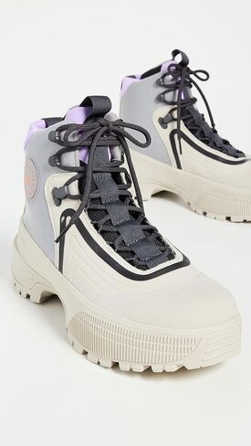 حذاء adidas by Stella McCartney النسائي ASMC x TERREX للمشي لمسافات طويلة in Kuwait