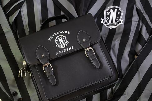 يوم الاربعاء حقيبة ظهر صغيرة من نيفرمور اكاديمي، حقيبة كوبلاي مع تعليقة ثينغ، لون اسود، حقائب ظهر يومية in Kuwait