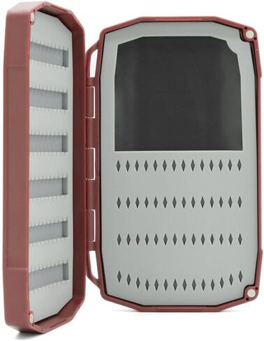 UMPQUA UPG صندوق الذبابة المصنوع من السيليكون لعطلة نهاية الأسبوع - خفيف الوزن ومتين ومتعدد الاستخدامات وذو سعة عالية وحافظة آمنة سريعة التحميل - منظم أدوات صيد الأسماك - صغير in Kuwait