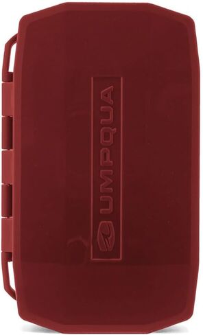 UMPQUA UPG صندوق الذبابة المصنوع من السيليكون لعطلة نهاية الأسبوع - خفيف الوزن ومتين ومتعدد الاستخدامات وذو سعة عالية وحافظة آمنة سريعة التحميل - منظم أدوات صيد الأسماك - صغير in Kuwait