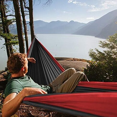 أرجوحة تخييم مزدوجة من Fox Outfitters Neolite - أرجوحة مظلات نايلون محمولة خفيفة الوزن لحقائب الظهر والسفر والشاطئ والفناء. تتضمن أشرطة الأرجوحة وحلقات تسلق الفولاذ (كاكي/أخضر زيتوني) in Kuwait