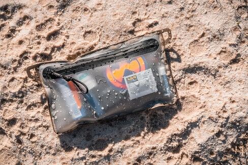 Magpul DAKA Waterproof Window Pouch Zippered Tactical Range Tool and Gear Bag in Kuwait