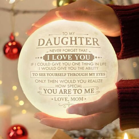 هدايا عيد الحب لابنتي، لهدايا عيد ميلاد ابنتي لها، هدايا للأم والابنة للنساء، هدايا ابنة بالغة من الأم، زينة عيد ميلاد في الداخل، مصباح ليلي محفور على شكل قمر in Kuwait