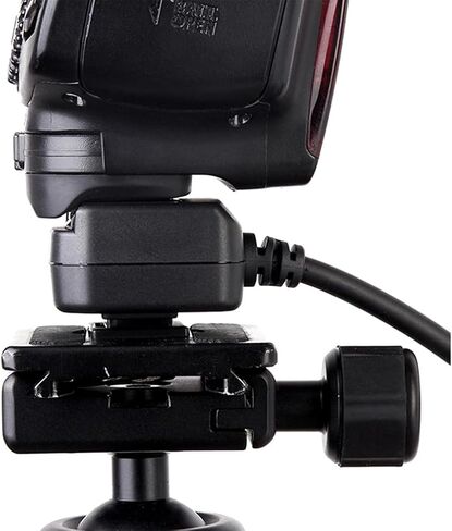 Meyin 4.9' / 1.5m E-TTL Off Camera Flash Speedlite Sync Cord Hot Shoe Cord Compatible with Canon T8i, T7i, T6, T6i, T5, T5i, SL3, 90D, 80D, 77D, 60D, 7D, 750D,6D2, 5D, M3, M5, M6 etc, Replaces OC-E3 in Kuwait