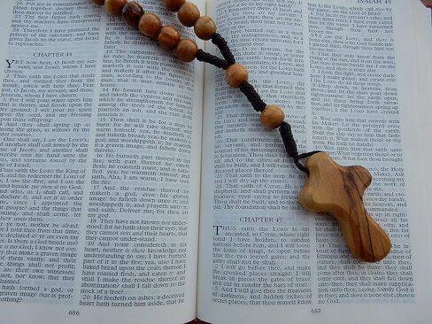 HolyRoses Anglican Rope Rosary with Comfort Cross - Premium Quality Genuine HJW Product - Exclusively Designed Christian Prayer Beads for a Meaningful Spiritual Experience in Kuwait