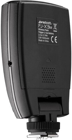 Westcott FJ400 Strobe 400Ws مع بطارية AC/DC، مشغل فلاش لاسلكي، حامل ثلاثي القوائم، بطاقة SD سعة 64 جيجابايت in Saudi Arabia