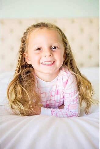 مجموعة ملابس نوم للفتيات من Asher and Olivia Pajamas Pjs للأطفال الصغار in Kuwait
