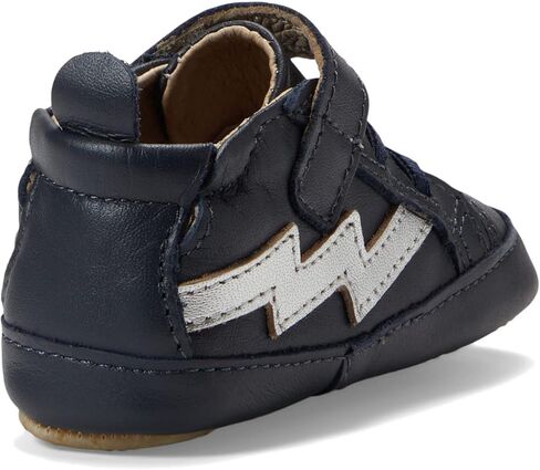 نعال قديمة طفل رضيع انسحب (الرضع / طفل صغير) in Kuwait