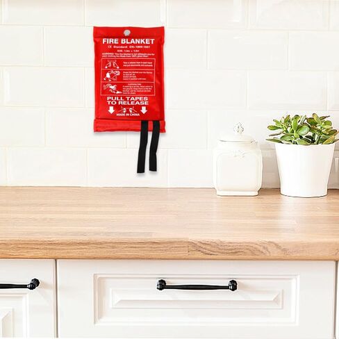 Aoutrow Emergency Fire Blanket for Home, Kitchen, Grill. 39" x39" Flame Suppression Fiberglass,Flame Fire Suppression Blanket Fiberglass Fireproof Blanket (2pack) in Kuwait