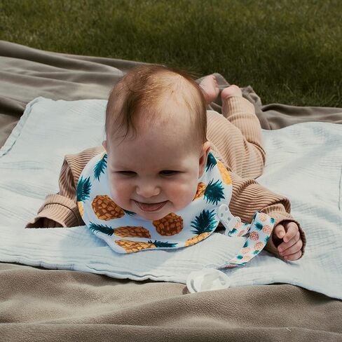 مريلة أطفال من ستاديلا قابلة للتعديل لسيلان اللعاب ولحضانة التسنين، 4 عبوات للجنسين مجموعة هدايا استحمام الطفل للبنات والأولاد - بالم تروبيكال ليف هاواي تزلج على الشاطئ في الصيف in Kuwait