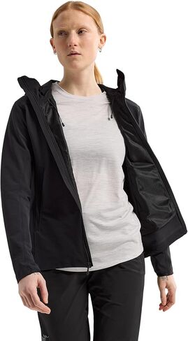 سترة جاما النسائية من Arc'teryx in Kuwait