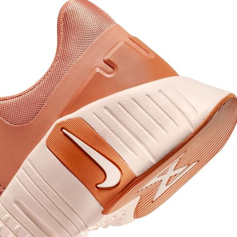 Nike Women's Sneaker in Saudi Arabia