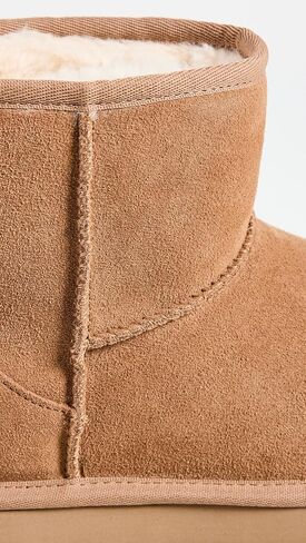 UGG Classic Mini Platform Womens Boot in Saudi Arabia