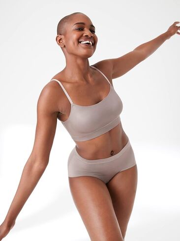 True & Co Women's Eco Shine Scoop Neck Bra in Saudi Arabia