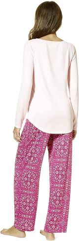 HUE Women’s Brushed Loose Knit Holiday & Winter 2 Piece Pajama Gift Set – Includes Soft PJ Top & Printed PJ Pant in Saudi Arabia