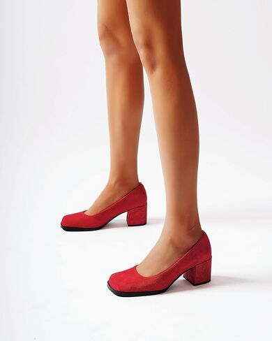 حذاء نسائي من FEMSTEP مصنوع من الجلد السويدي بمقدمة مربعة سهل الارتداء وكعب منخفض مكتنز لطيف مقاس 2.2 بوصة in Kuwait