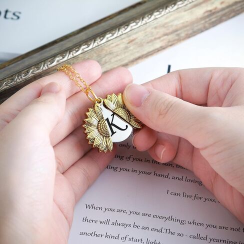 Pingyongchang Sunshine engraved necklace letter sunflower pendant necklace jewelry Mother's Day gift female girlfriend in Saudi Arabia
