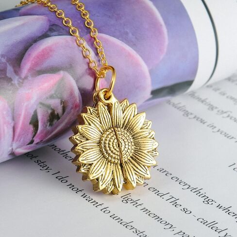 Pingyongchang Sunshine engraved necklace letter sunflower pendant necklace jewelry Mother's Day gift female girlfriend in Saudi Arabia