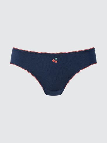 Uniqlo Bikini Briefs | One Point in Saudi Arabia
