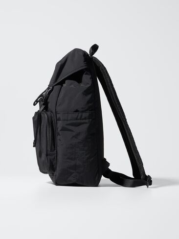 Uniqlo Multi Pocket Backpack in Saudi Arabia