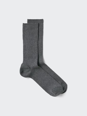 Uniqlo Socks | Ribbed in Saudi Arabia