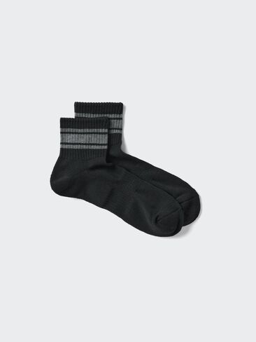 Uniqlo Sports Socks | Pile Lined in Saudi Arabia