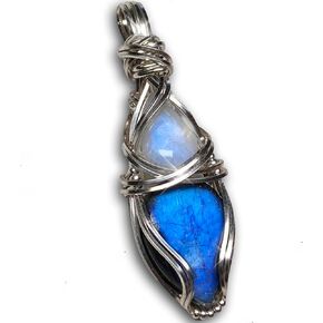 Labradorite Moonstone Necklace Pendant | Blue Crystal Necklace | Rainbow Moonstone Jewelry | Charged Moonstone Crystal Necklace for Women | Gift For Her LbMn (blue, sterling silver) in Saudi Arabia