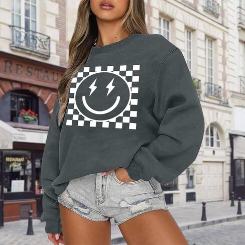 سويت شيرت برسومات كبيرة الحجم للنساء سويت شيرت ذو وجه مبتسم بلوفر لطيف بياقة دائرية كاجوال فضفاض بأكمام طويلة in Kuwait