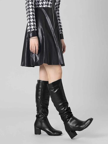 حذاء بيرفي عالي الفخذ بمقدمة مربعة وكعب مكتنز وأحذية طويلة للركبة للنساء in Kuwait