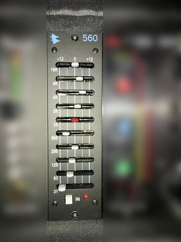 API 560 500 Series Graphic Equalizer in Saudi Arabia