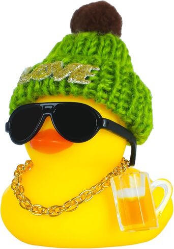 حلي سيارة بطة مطاطية حلي صاخبة مع حمراء حب قبعة القبعة Dashboard Decorations Party Favors Ducky مع أكواب البيرة ، قلادة ذهبية ، نظارة شمسية in Kuwait