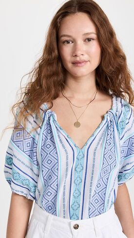 بلوزة VELVET BY GRAHAM & SPENCER للسيدات من Kimmy Jacquard، وردي، X-Small in Kuwait