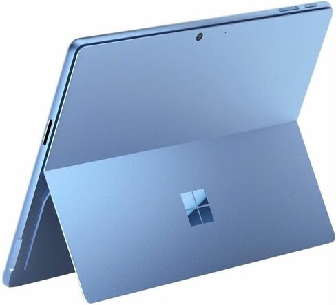 كمبيوتر لوحي Microsoft Surface Pro 13 بوصة 3K 120 هرتز OLED يعمل باللمس 2 في 1، 12 نواة Snapdragon 45 Tops NPU، ذاكرة الوصول العشوائي 16 جيجابايت 1 تيرابايت SSD، لوحة مفاتيح بإضاءة خلفية، قلم، MS 365، بطارية 14 ساعة، Copilot+، Win 11 Pro in Saudi Arabia