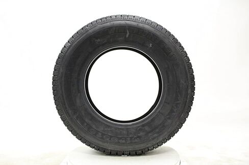 Firestone Winterforce 2 UV Studdable Winter/Snow Tire P215/75R15 100 S in Saudi Arabia