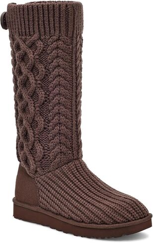 UGG بوت عصري كلاسيكي محبوك للنساء من كاردي in Saudi Arabia
