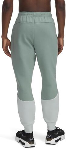 بنطال رياضي رجالي من Under Armour مصنوع من الصوف in Saudi Arabia
