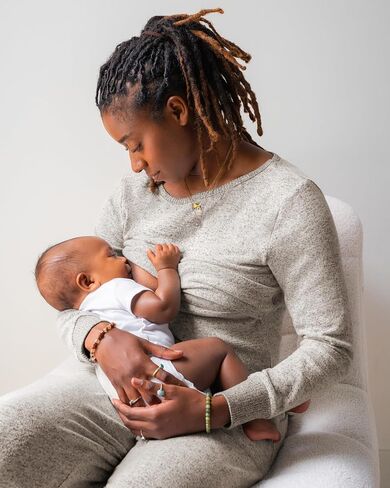 kindred bravely cozyknit pajamas & post postmpartum onounge للنساء ، بيجامات التمريض طويلة الأكمام in Saudi Arabia