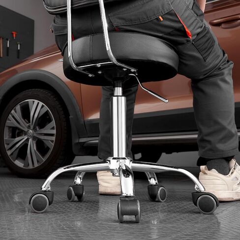 VEVOR Shop Stool with Backrest, Pneumatic Garage Seat/Work Stool with 300 lbs Capacity, Adjustable Height Roller Creeper Seat, 360° Swivel Padded Workshop Stool, for Garage, Shop & Auto Repair, Black in Saudi Arabia