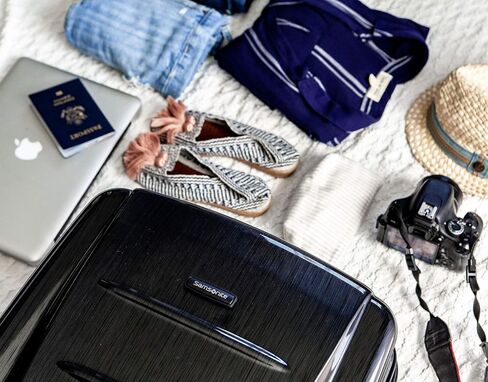 Samsonite Winfield 2 Hardside Expandable Luggage with Spinner Wheels in Saudi Arabia
