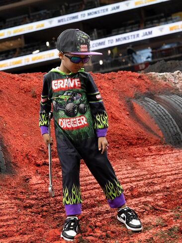 Monster Jam Zip Up Coverall Toddler to Little Kid Grave Digger in Saudi Arabia