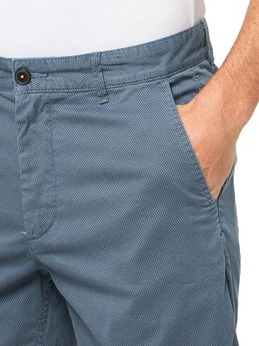 BOSS, Techno Twill Chino Shorts, Quartz Blue Fade, 36 in Saudi Arabia