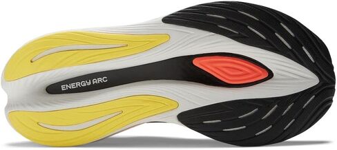 New Balance Women's FuelCell Supercomp Trainer V2 Running Shoe in Saudi Arabia