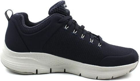 حذاء مشي براديمي للرجال من Skechers in Kuwait