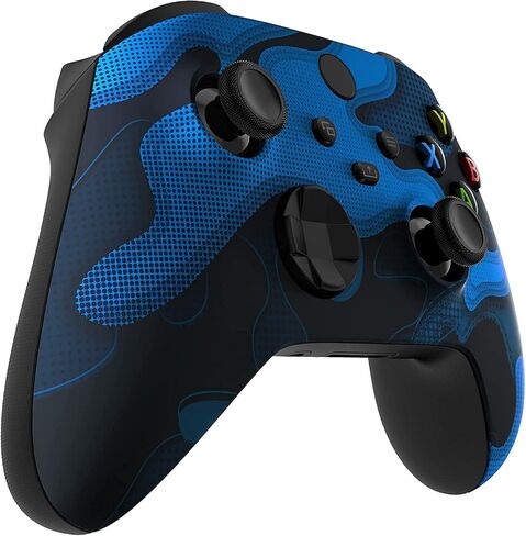 وحدة تحكم Custom Controllerzz Blue Camo وحزمة الحافظة - تتضمن وحدة تحكم لاسلكية مخصصة Blue Camo لأجهزة Xbox Series X/S وXbox One والكمبيوتر الشخصي وحقيبة سفر واقية عالمية in Kuwait