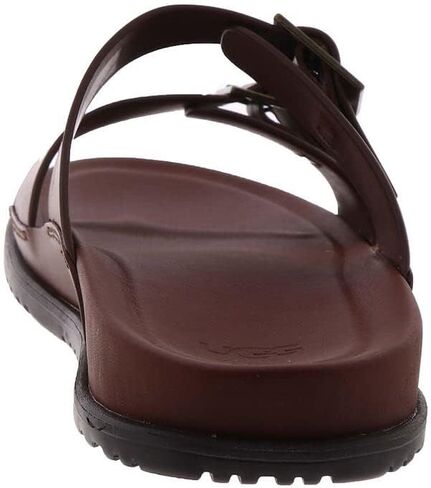 صندل وينسكوت بإبزيم منزلق للرجال من UGG in Saudi Arabia