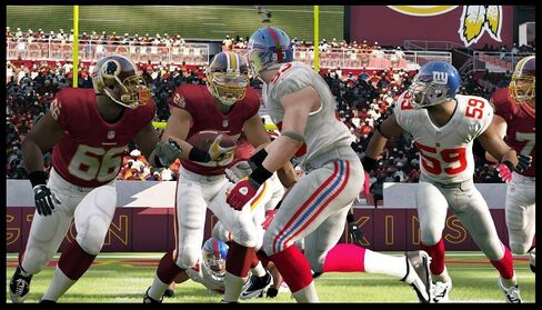 Madden NFL 13 - نينتندو وي يو (تجديد) in Saudi Arabia