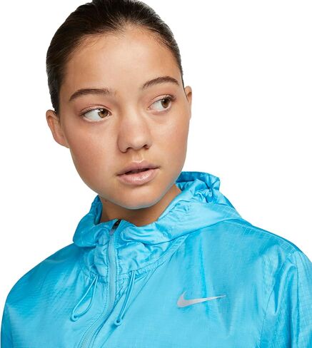 Nike Essential Women's Running Jacket in Saudi Arabia