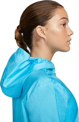 Nike Essential Women's Running Jacket in Saudi Arabia